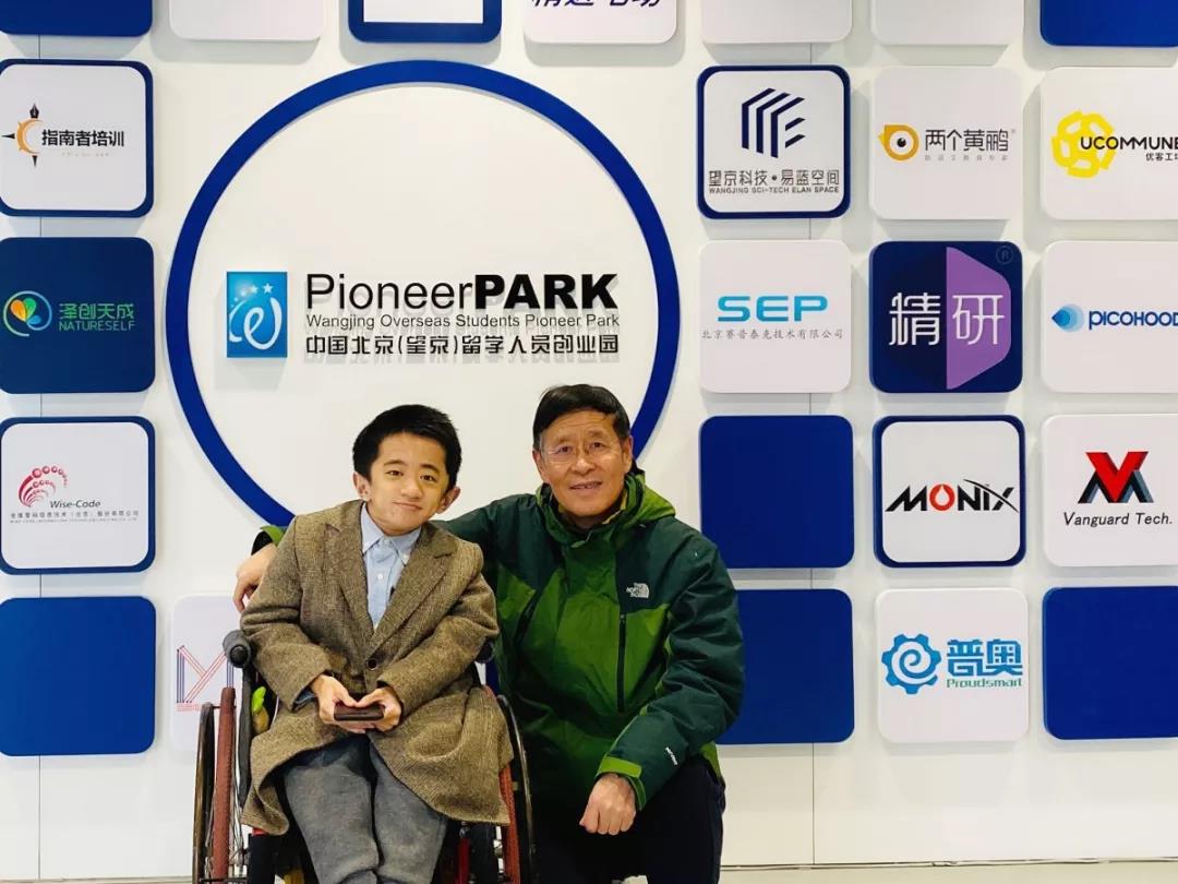 15767395375234792zOi.jpg 3.jpg